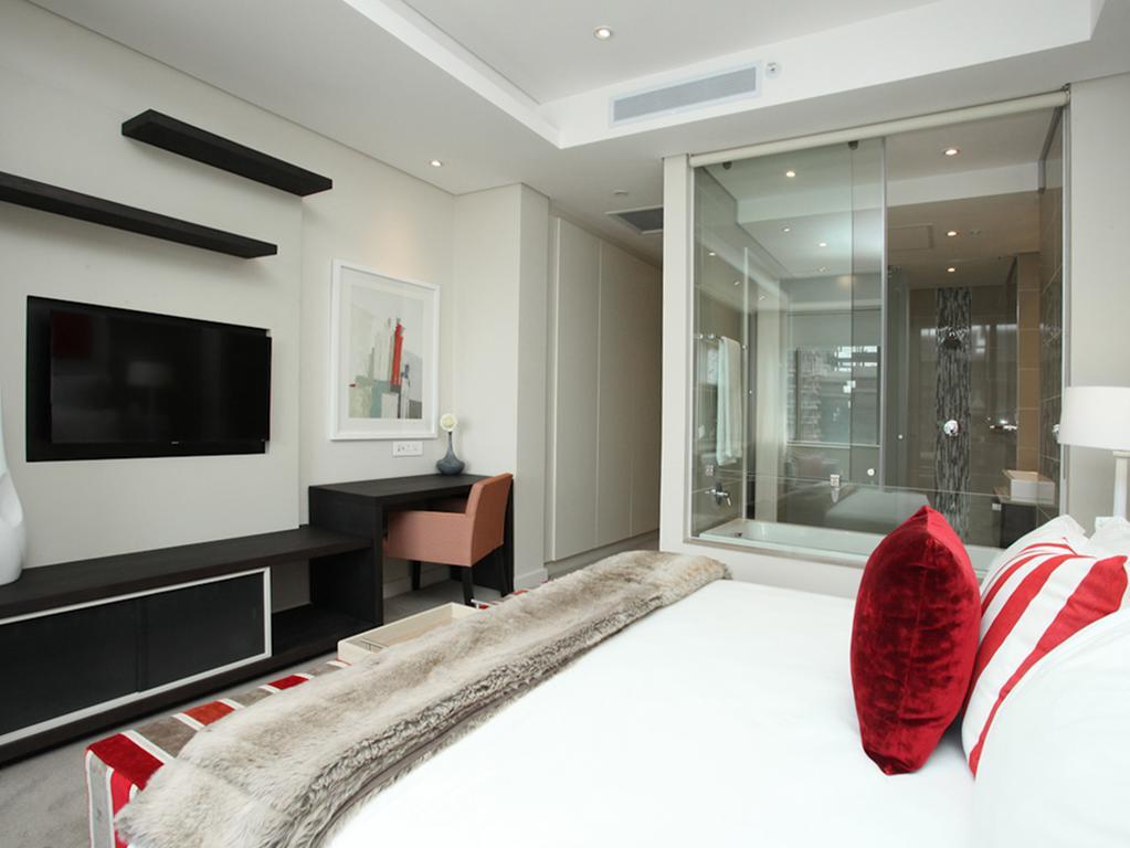 Luxurious Sandton Skye Apartment ภายนอก รูปภาพ